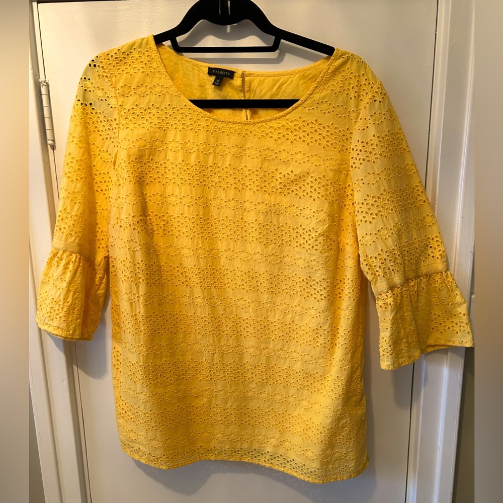 Talbots Embroidered Eyelet Lace 3/4 Bell Sleeve top, medium